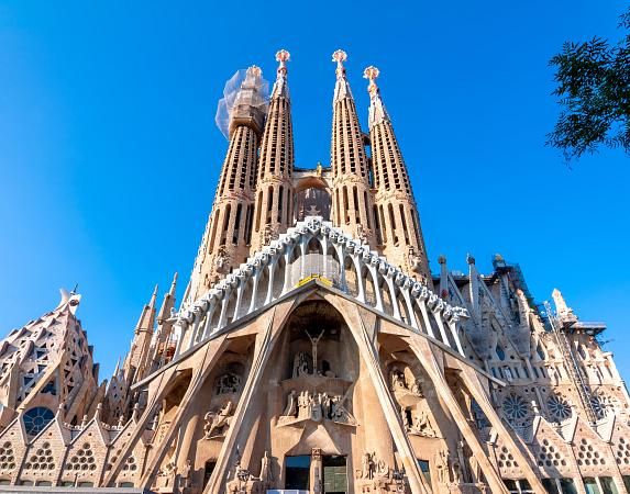 Sagrada Familia: El símbolo de Barcelona